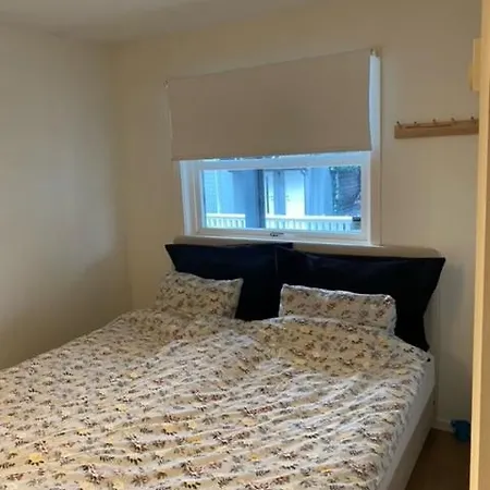 15 Mins From Center, Familyhome *
